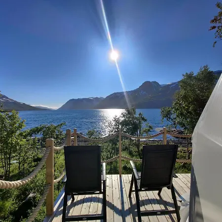 Isbreen The Glacier Lodge *